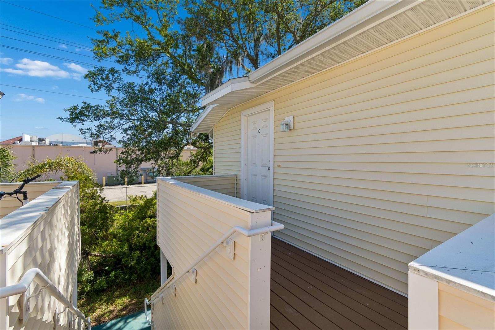 Image 6 of 82 For 140 Hunter Lake Drive 8c