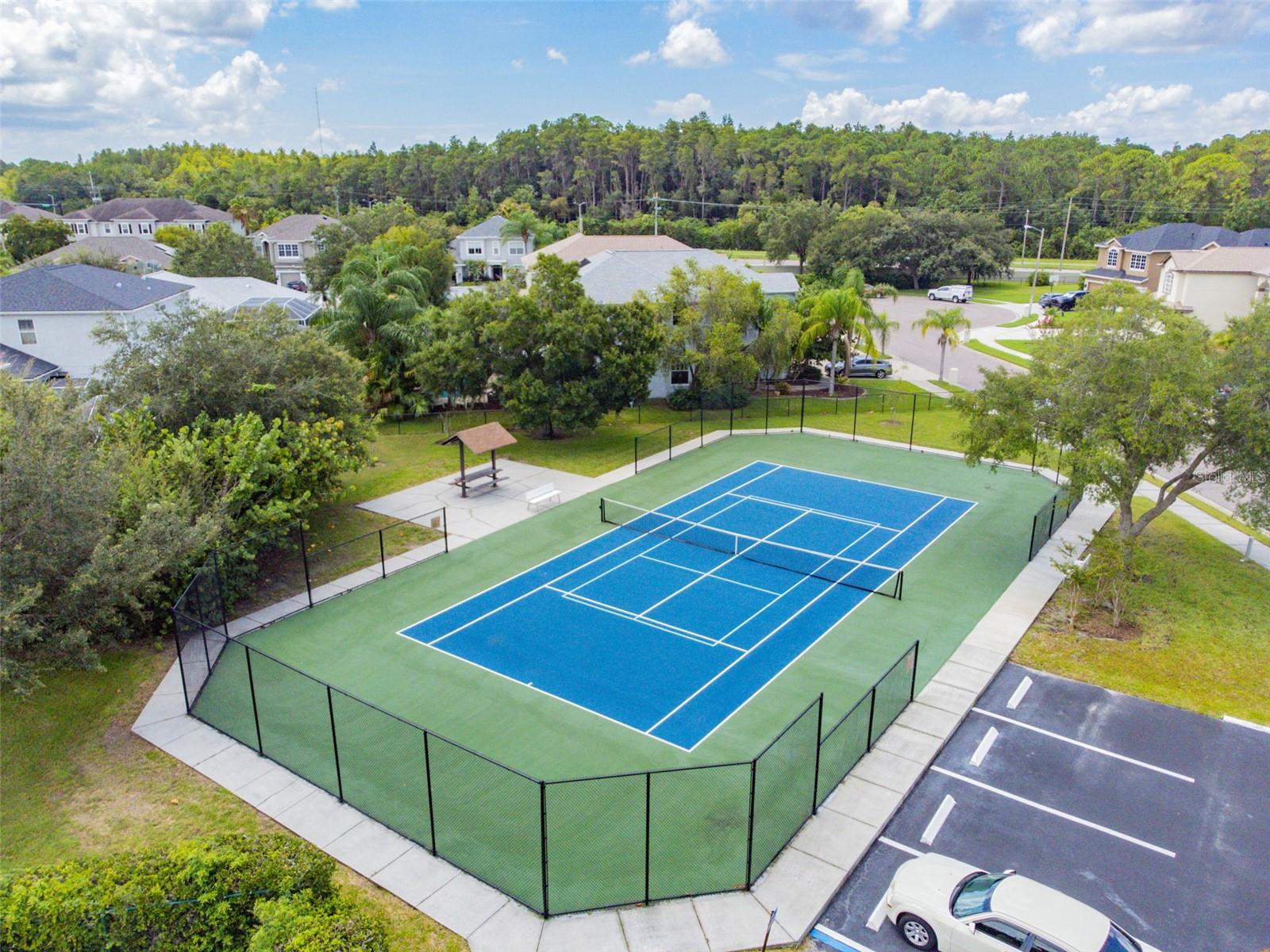 Image 62 of 82 For 140 Hunter Lake Drive 8c