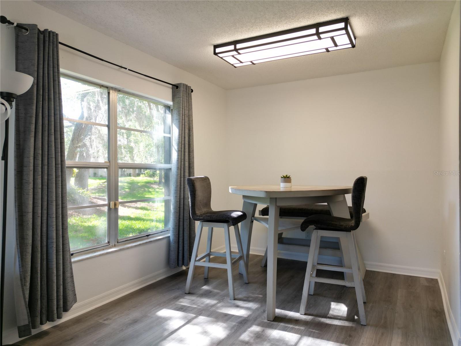 Image 5 of 17 For 4023 Dream Oak Place 104