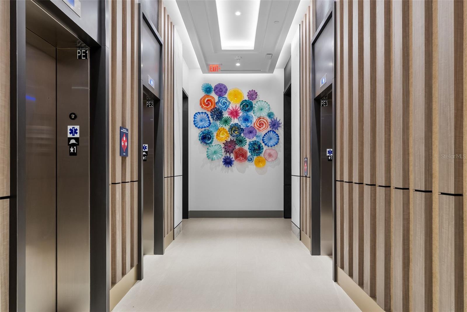 Image 4 of 21 For 275 1st Avenue S 3406