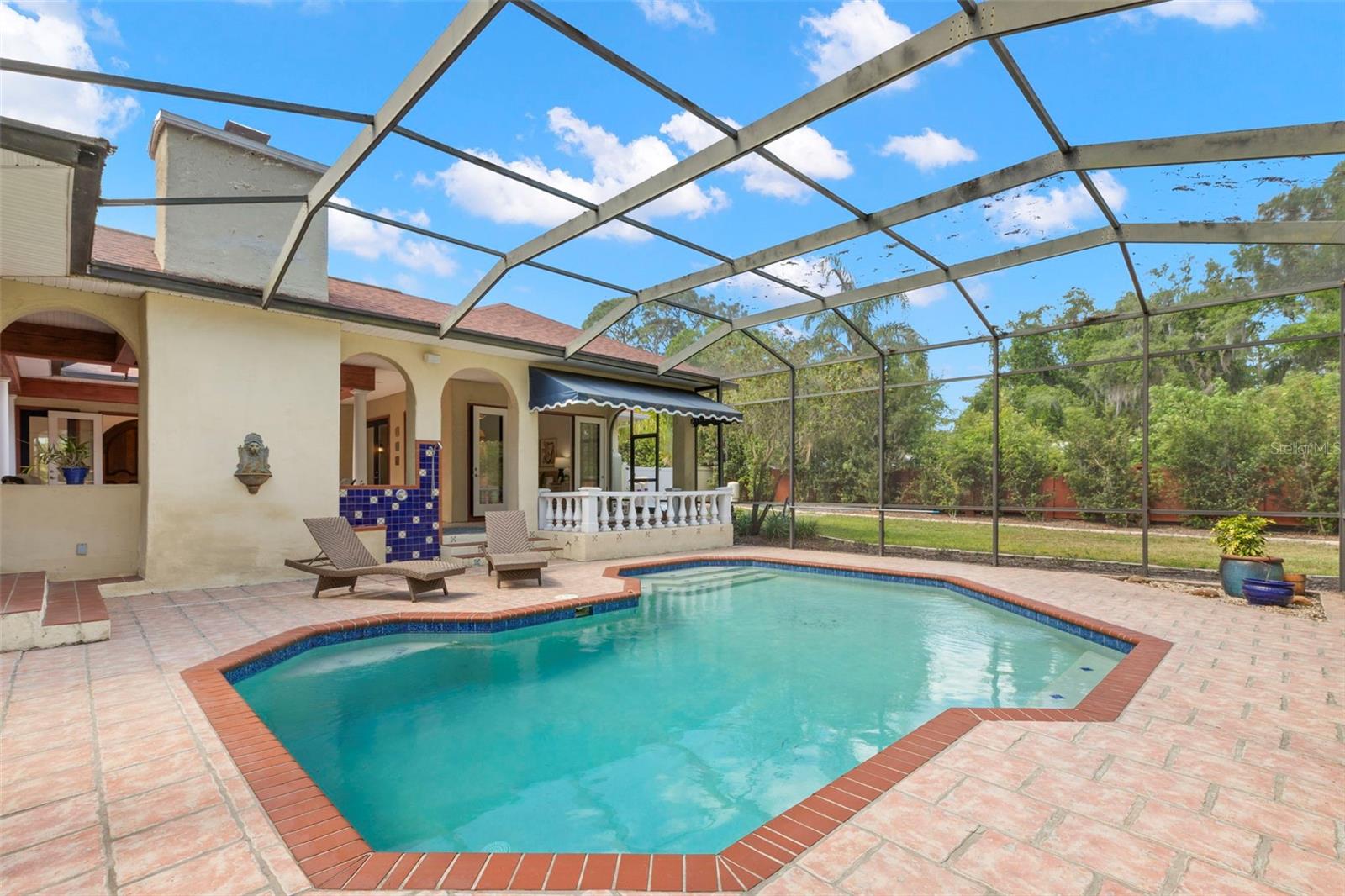 Image 18 of 66 For 19229 Blount Road