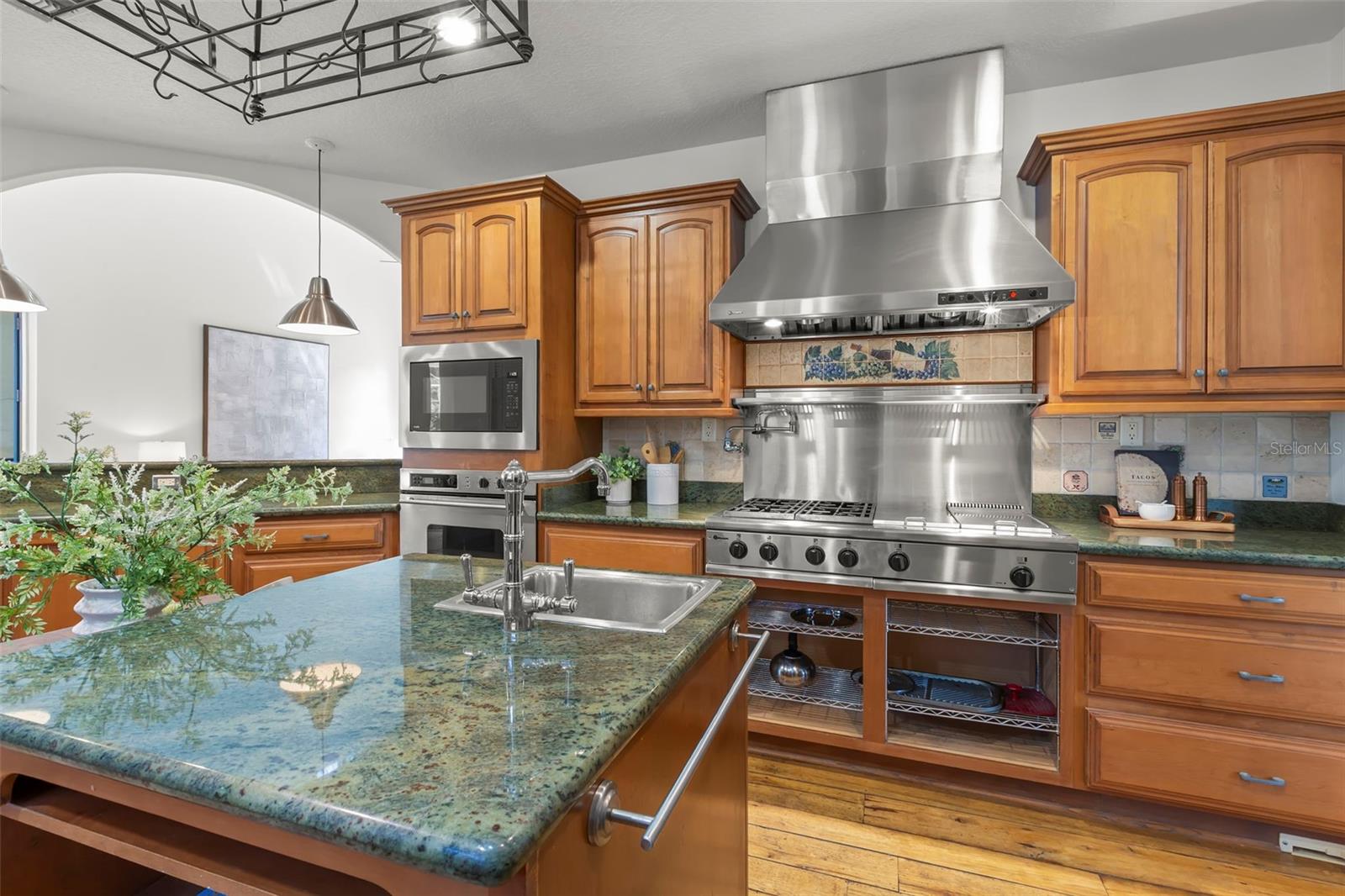 Image 25 of 66 For 19229 Blount Road