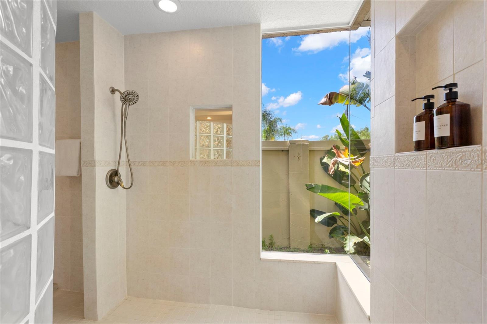 Image 33 of 66 For 19229 Blount Road