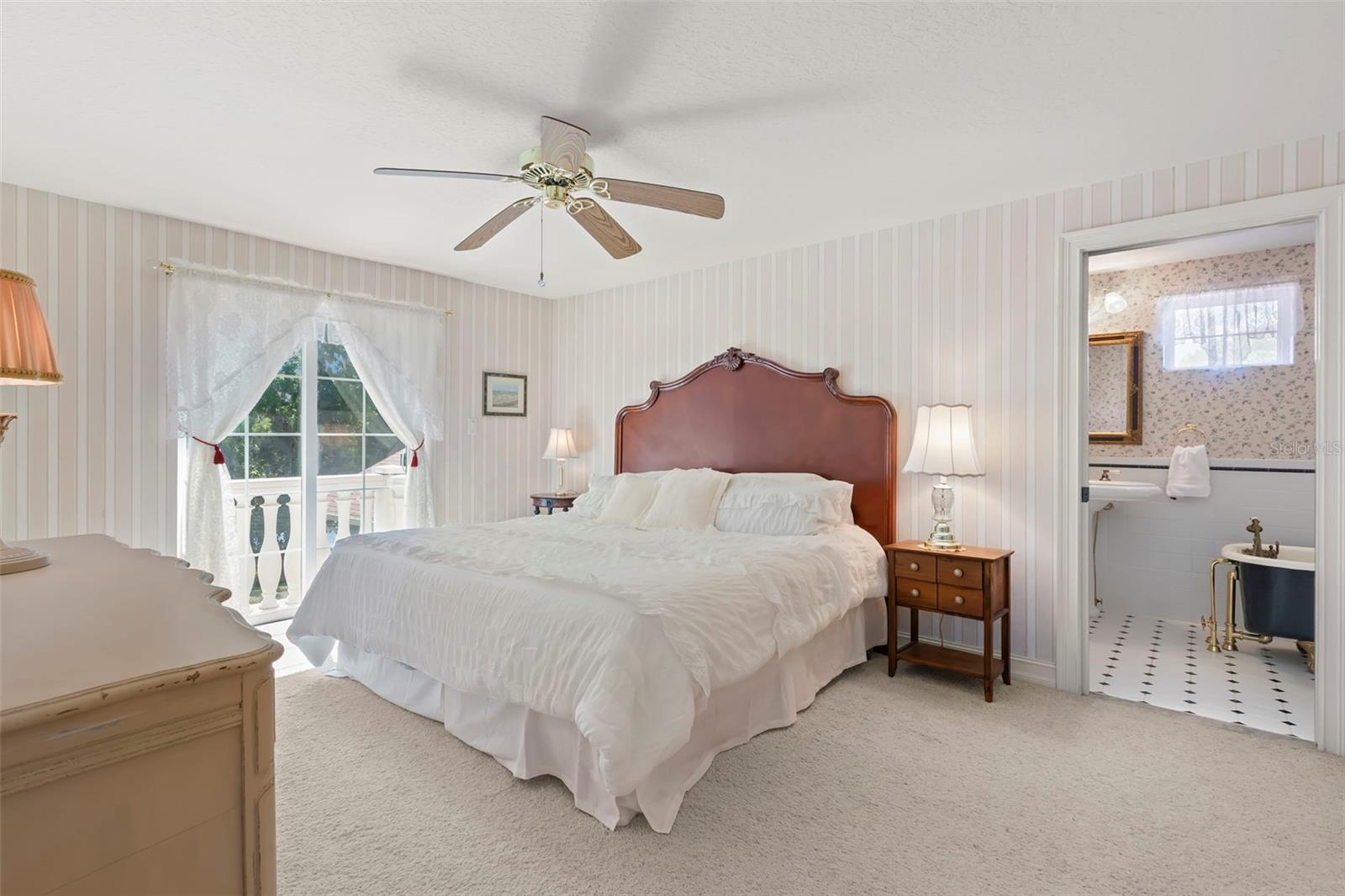 Image 43 of 66 For 19229 Blount Road