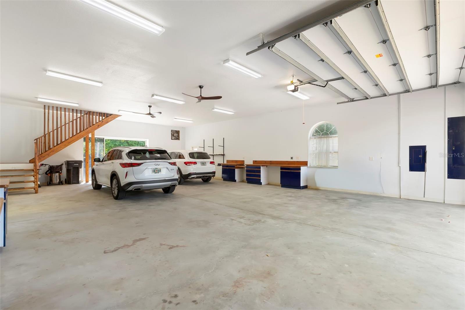 Image 47 of 66 For 19229 Blount Road