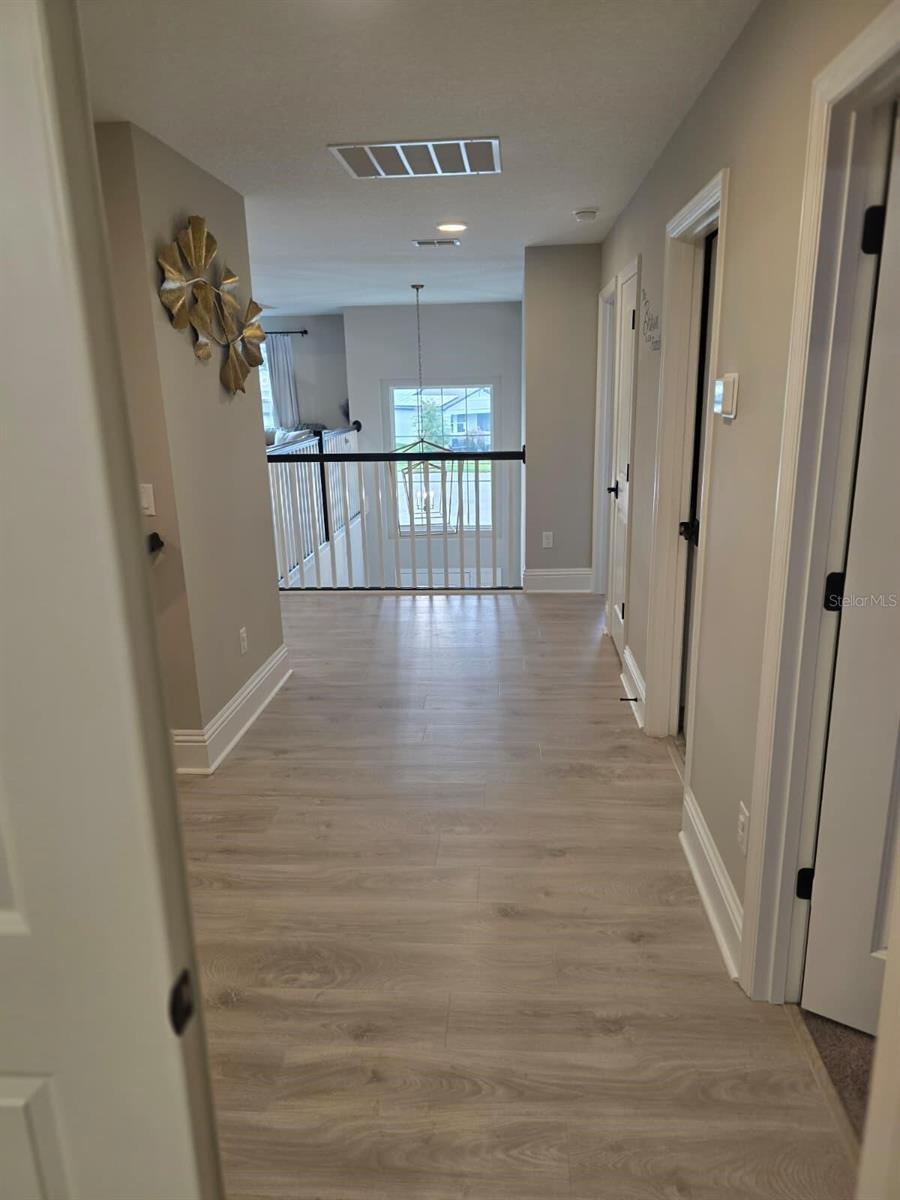 Image 16 of 37 For 7520 Greenheart Court