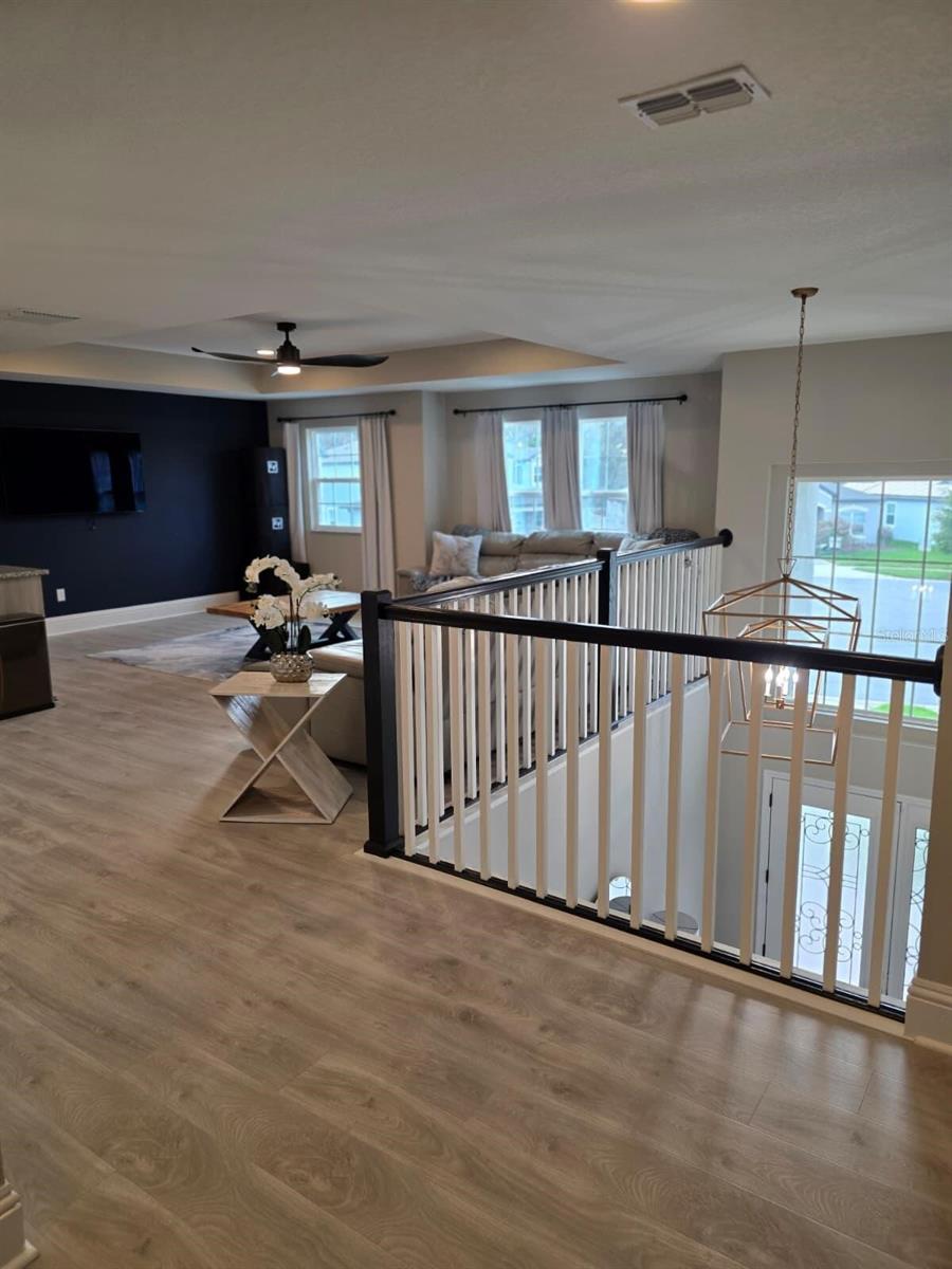 Image 19 of 37 For 7520 Greenheart Court