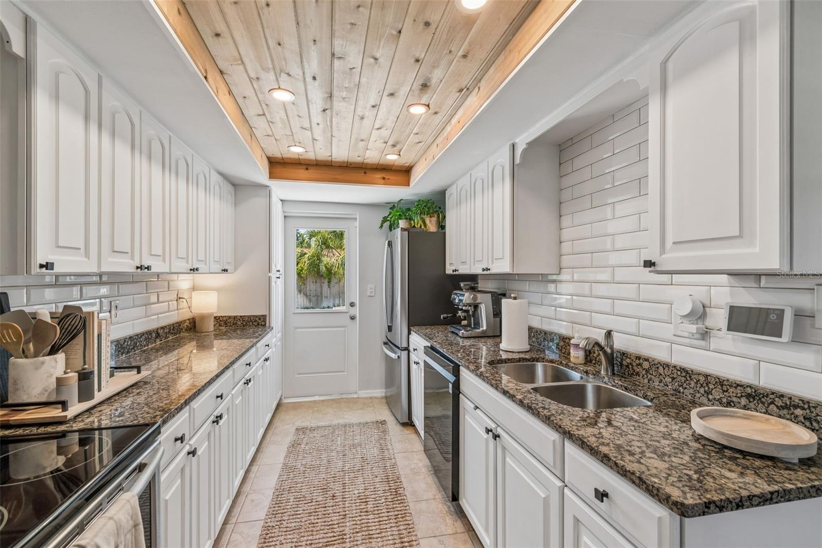 Image 14 of 31 For 4100 Tyson Avenue