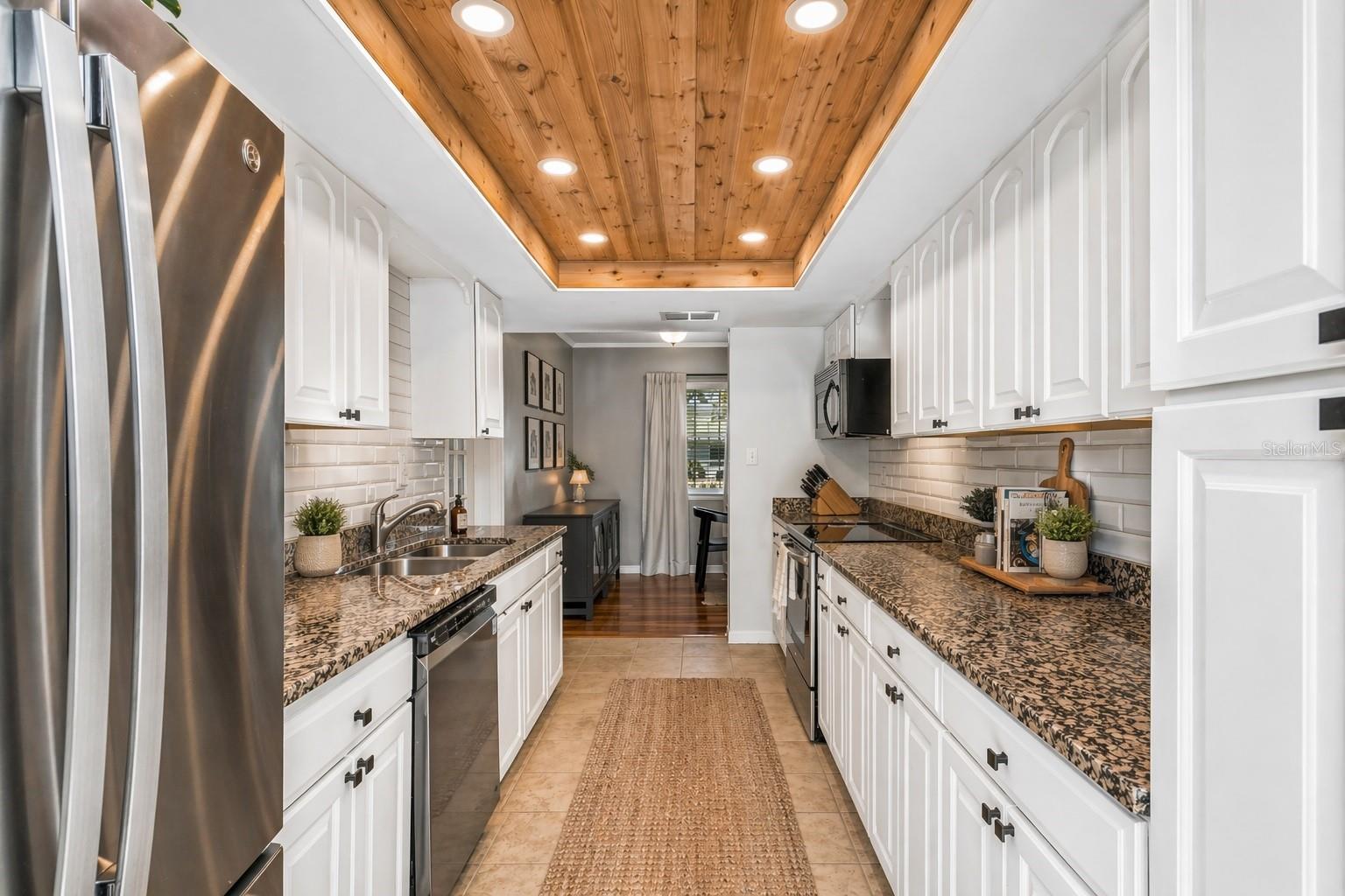 Image 16 of 31 For 4100 Tyson Avenue