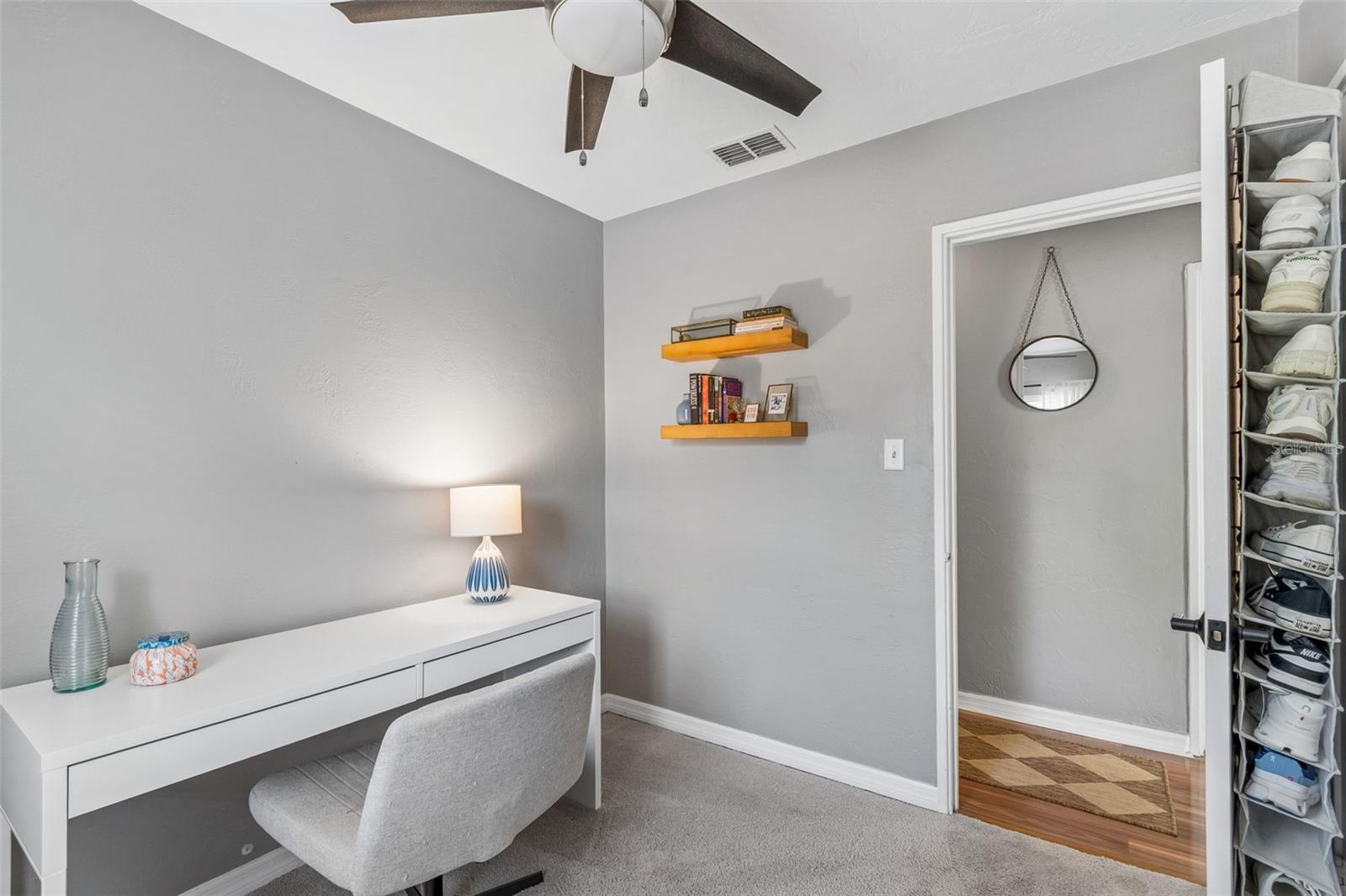 Image 24 of 31 For 4100 Tyson Avenue