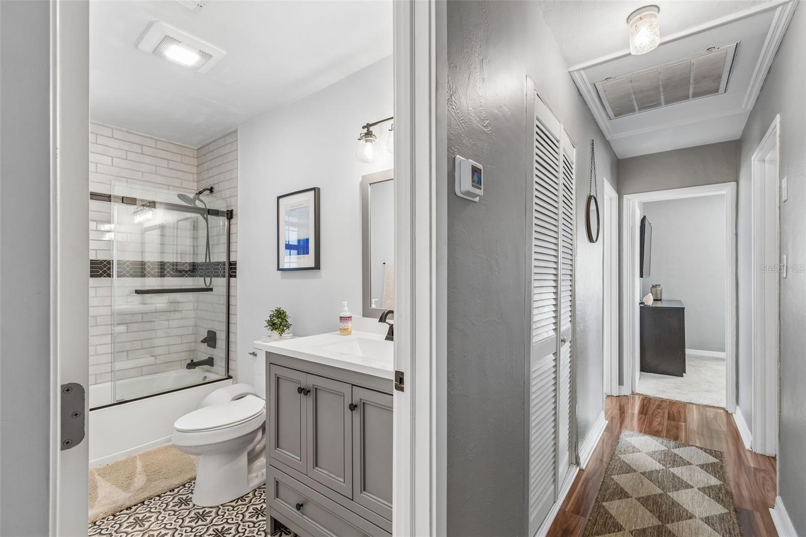 Image 25 of 31 For 4100 Tyson Avenue