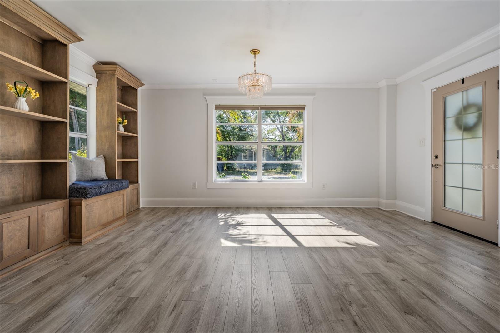 Image 10 of 56 For 4109 Seminole Avenue