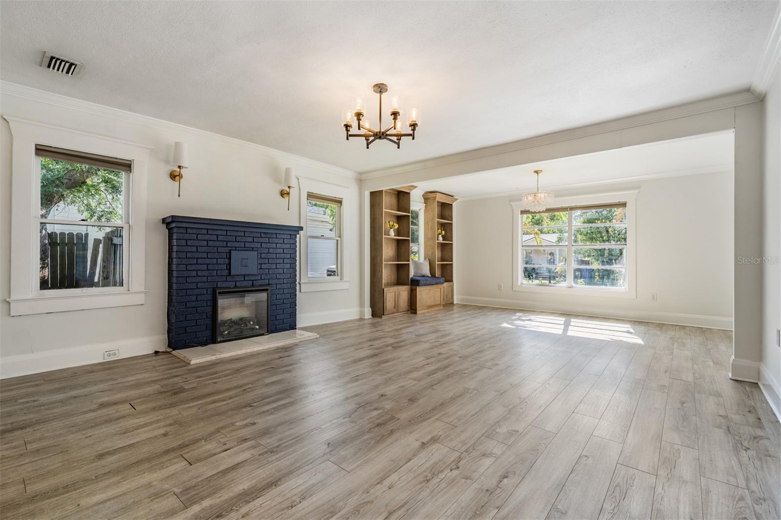 Image 12 of 56 For 4109 Seminole Avenue