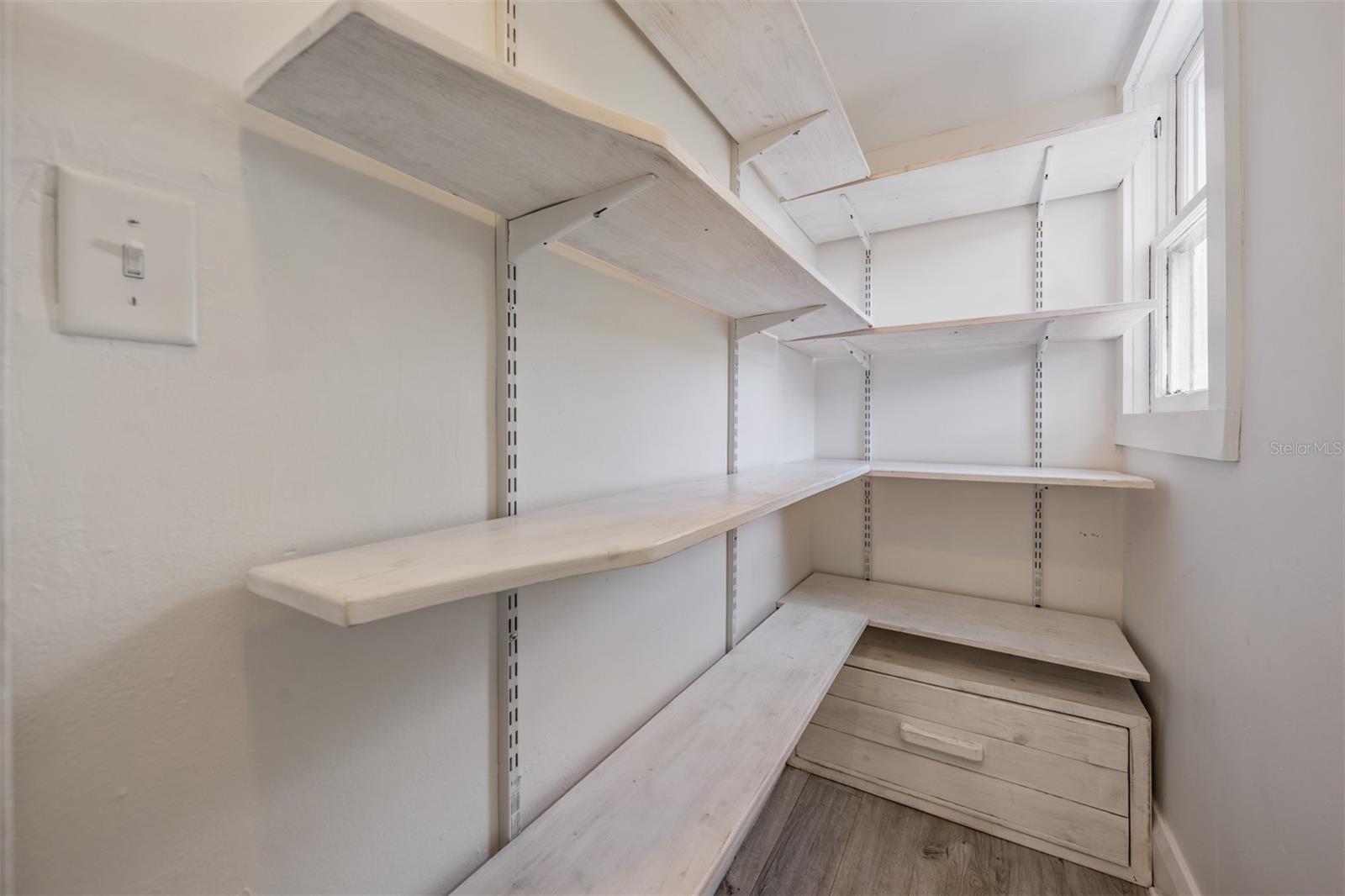 Image 21 of 56 For 4109 Seminole Avenue