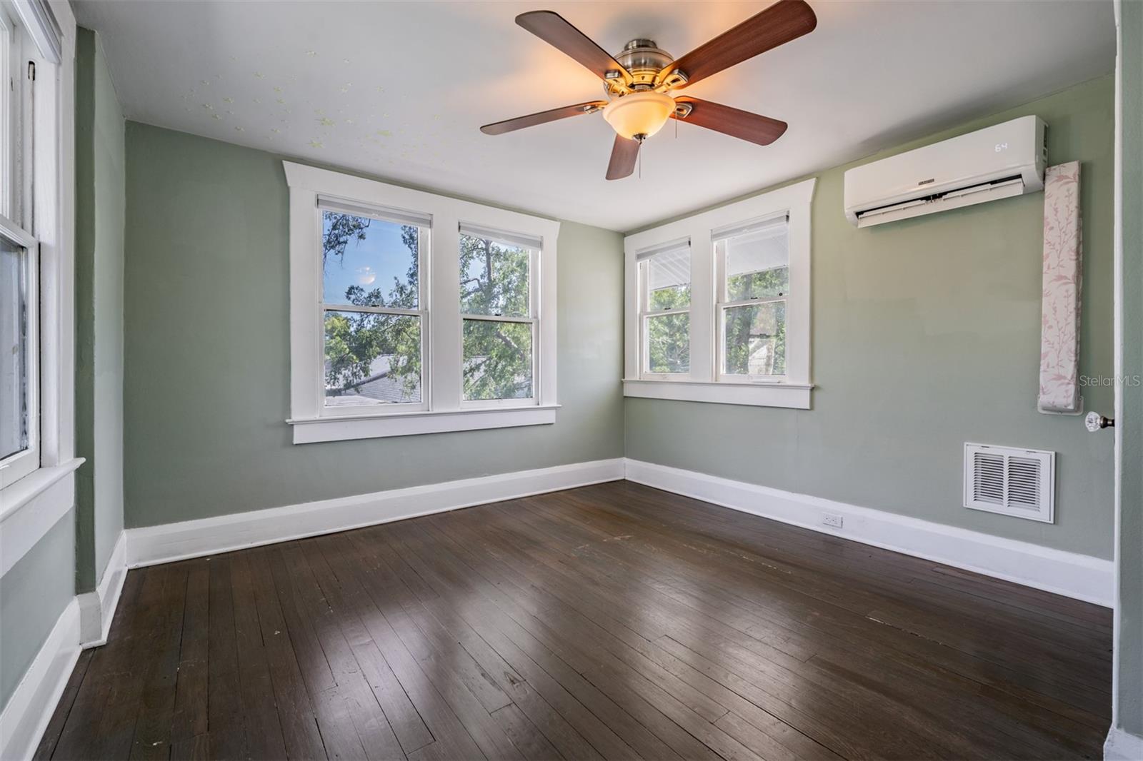 Image 37 of 56 For 4109 Seminole Avenue