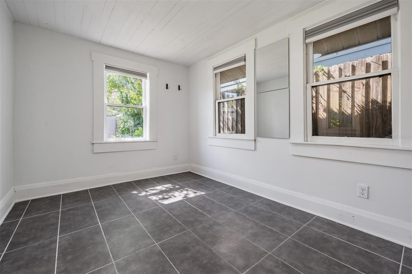 Image 50 of 56 For 4109 Seminole Avenue