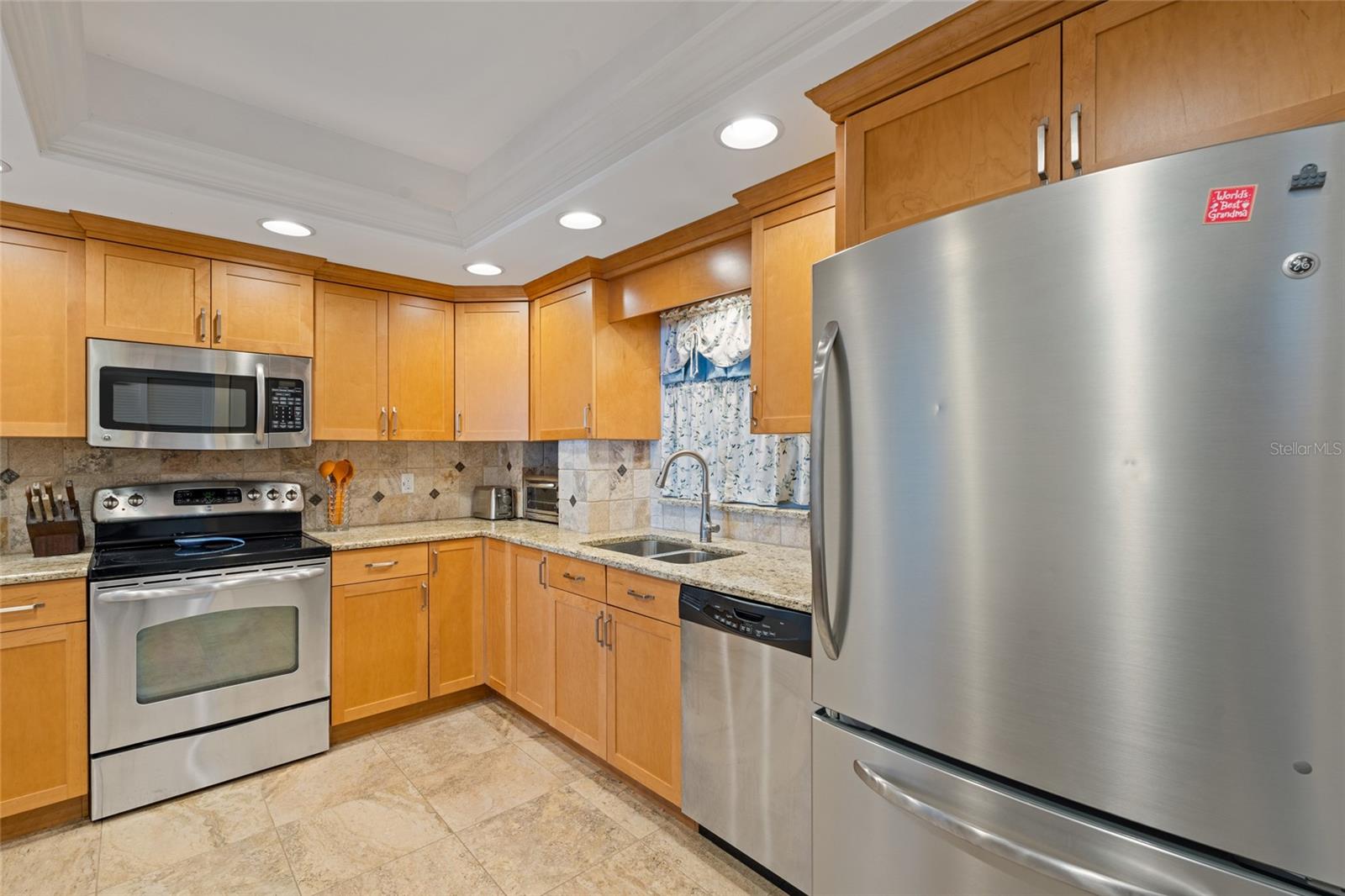 Image 16 of 31 For 4950 Gulf Boulevard 605