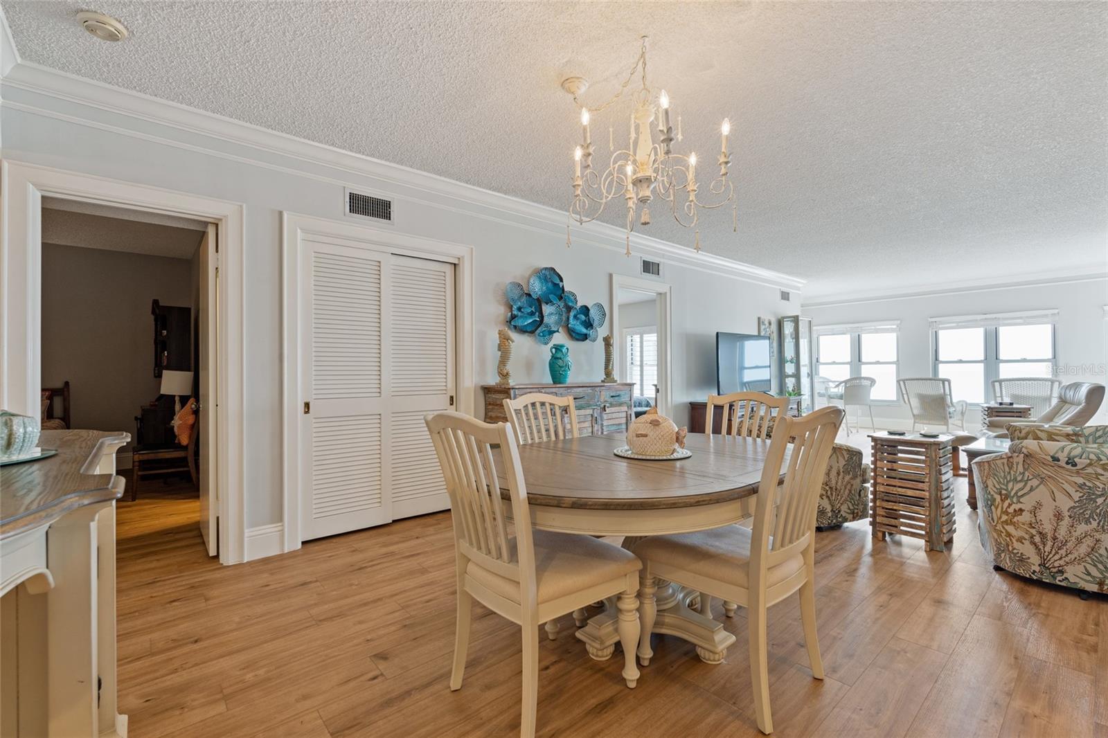 Image 7 of 31 For 4950 Gulf Boulevard 605