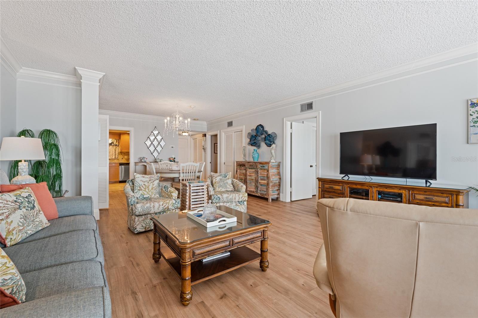 Image 9 of 31 For 4950 Gulf Boulevard 605