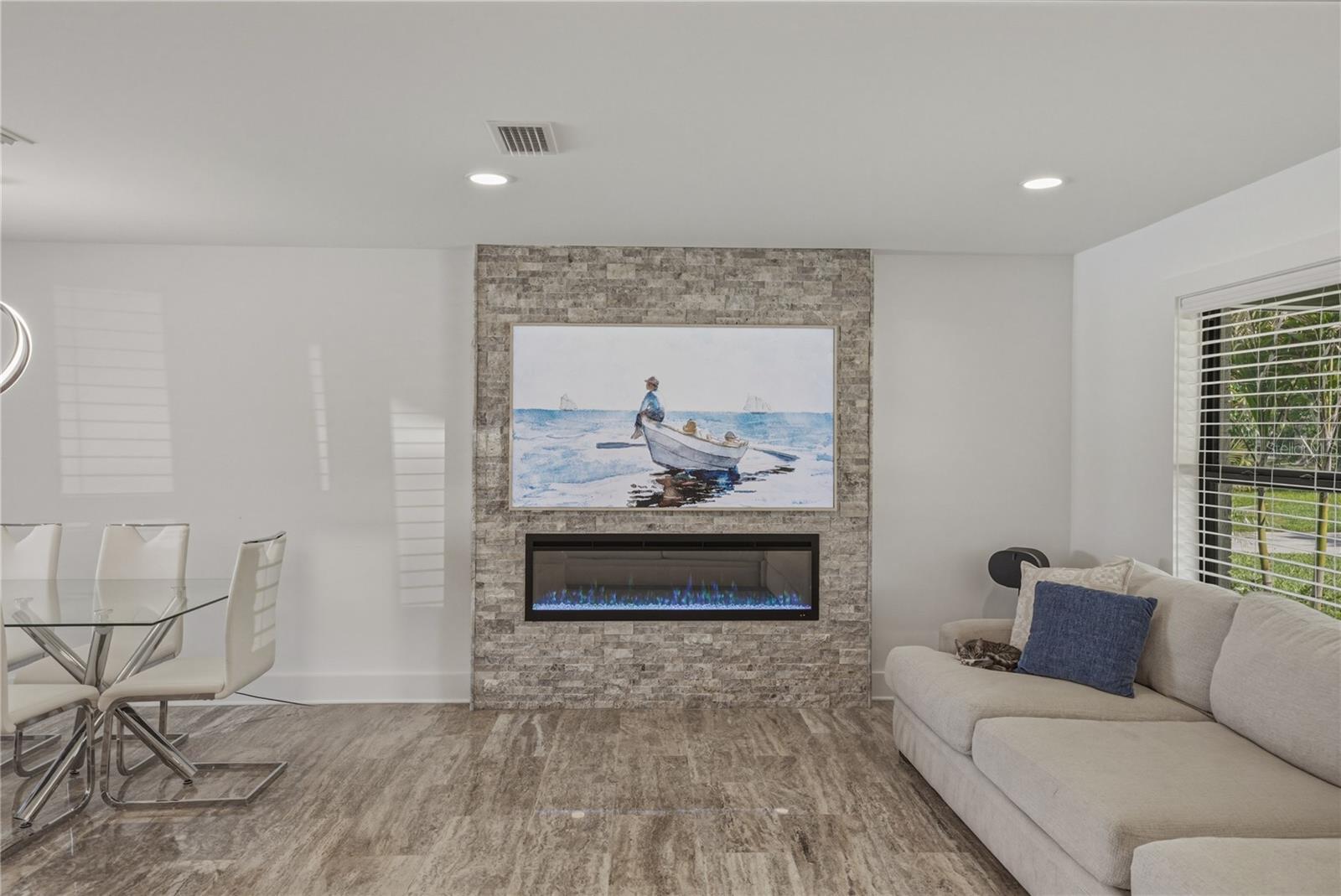 Image 7 of 70 For 4201 37th Street S