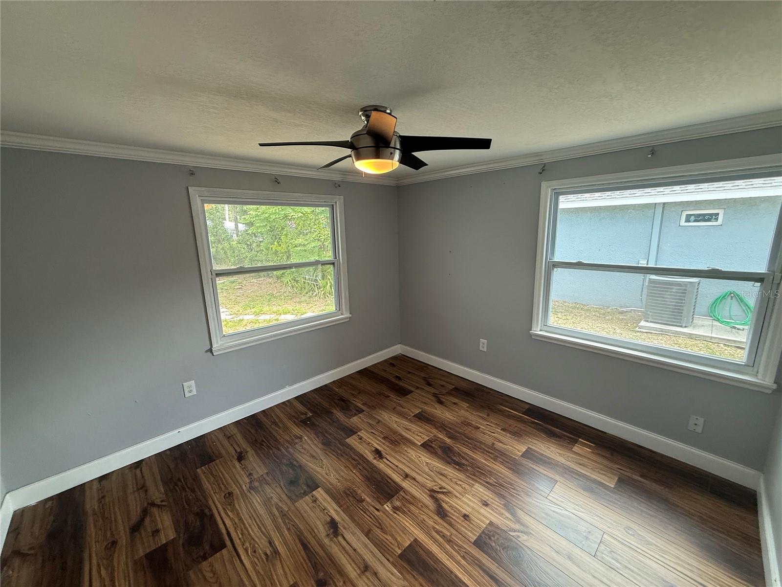 Image 13 of 25 For 2722 9th Avenue W