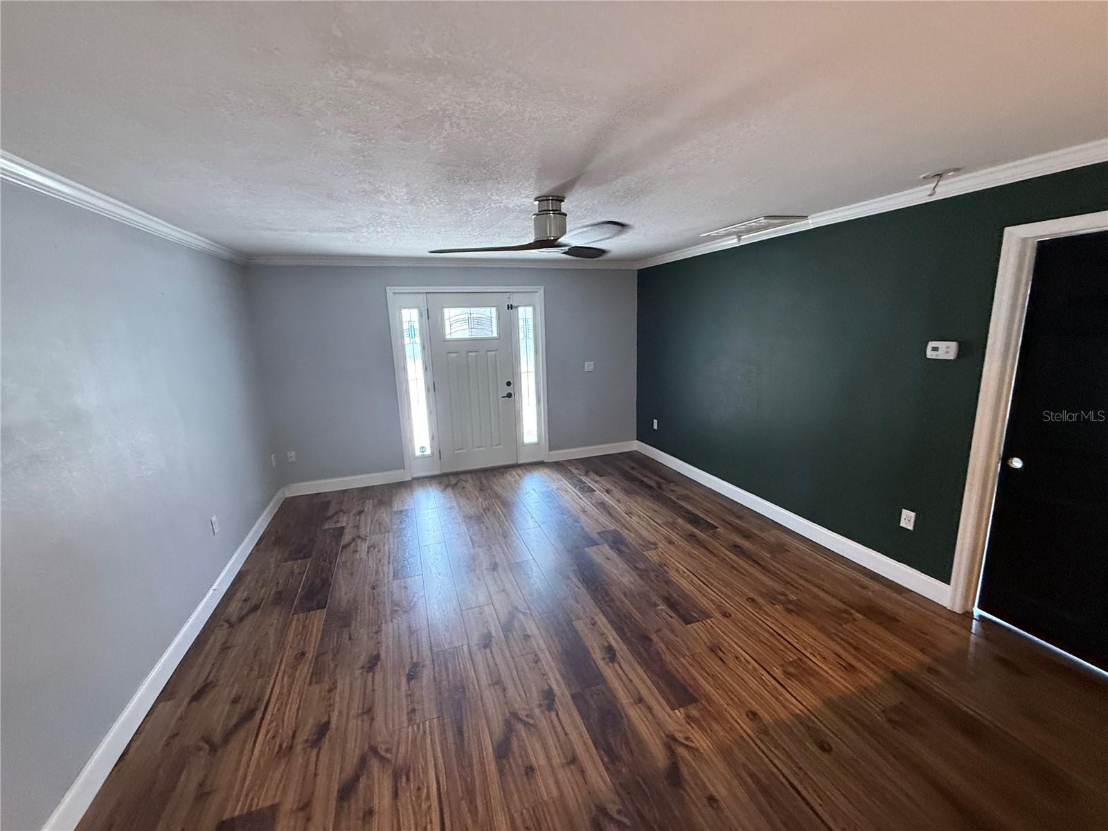 Image 2 of 25 For 2722 9th Avenue W