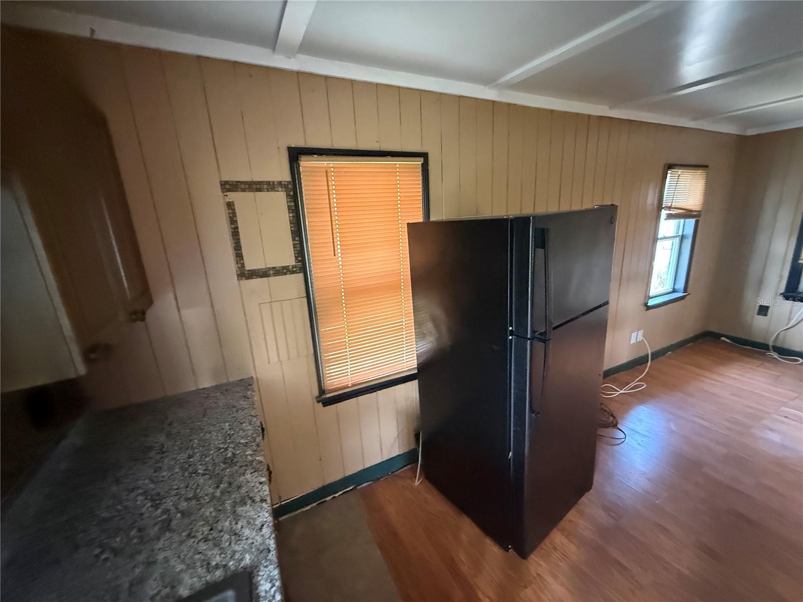 Image 21 of 25 For 2722 9th Avenue W