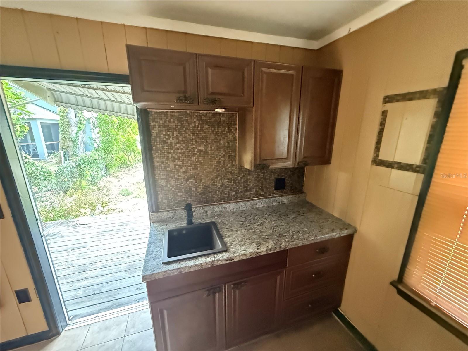 Image 22 of 25 For 2722 9th Avenue W