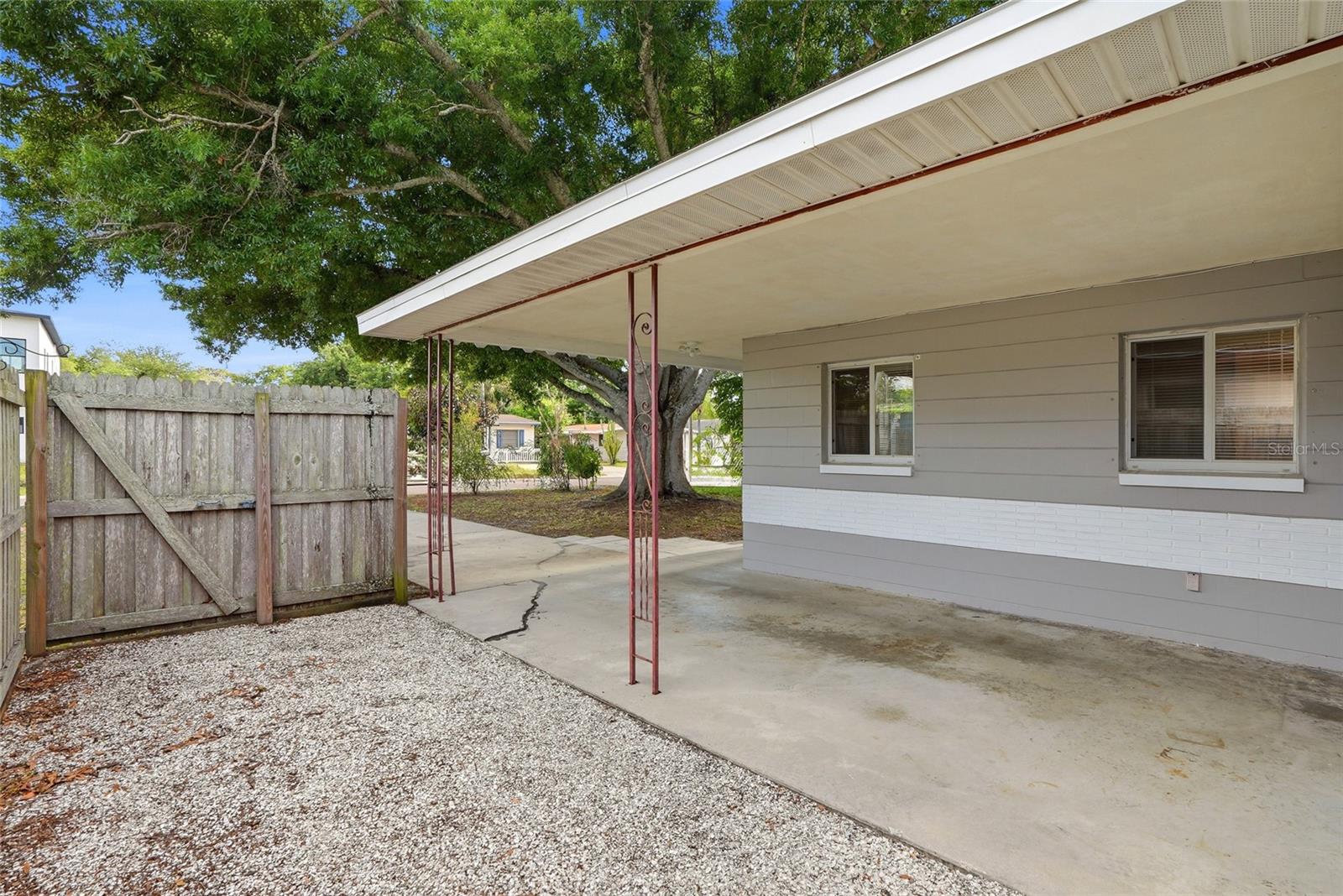 Image 3 of 34 For 5211 7th Avenue N