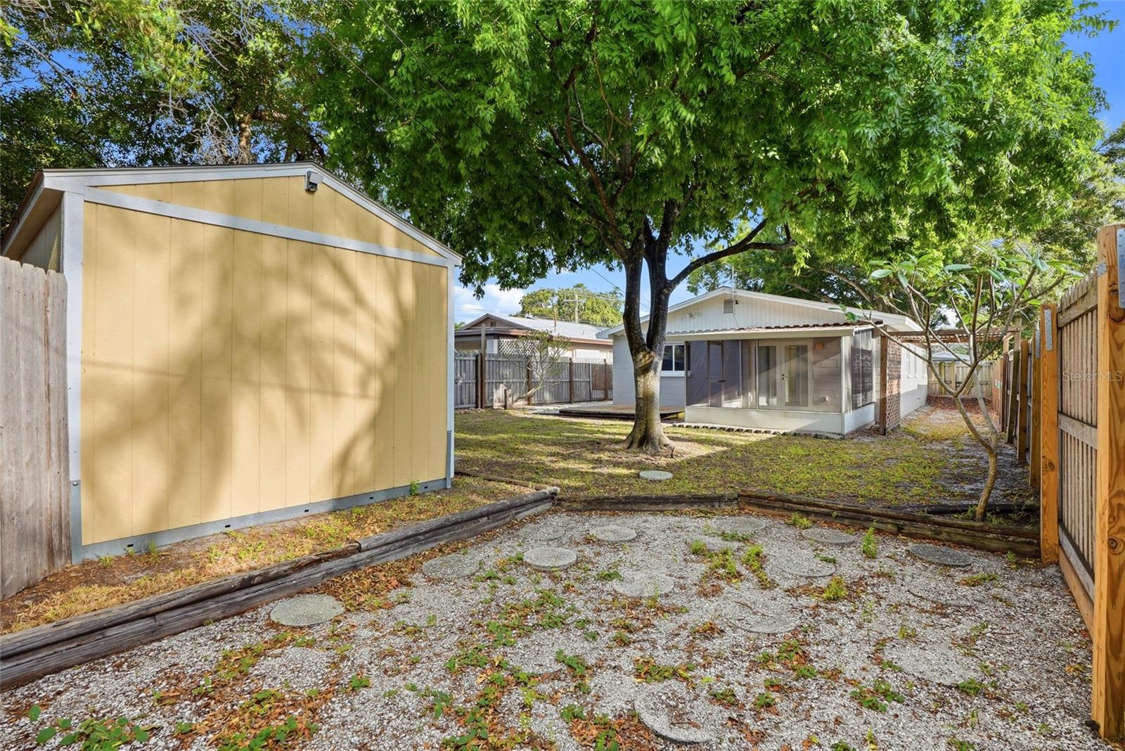 Image 30 of 34 For 5211 7th Avenue N