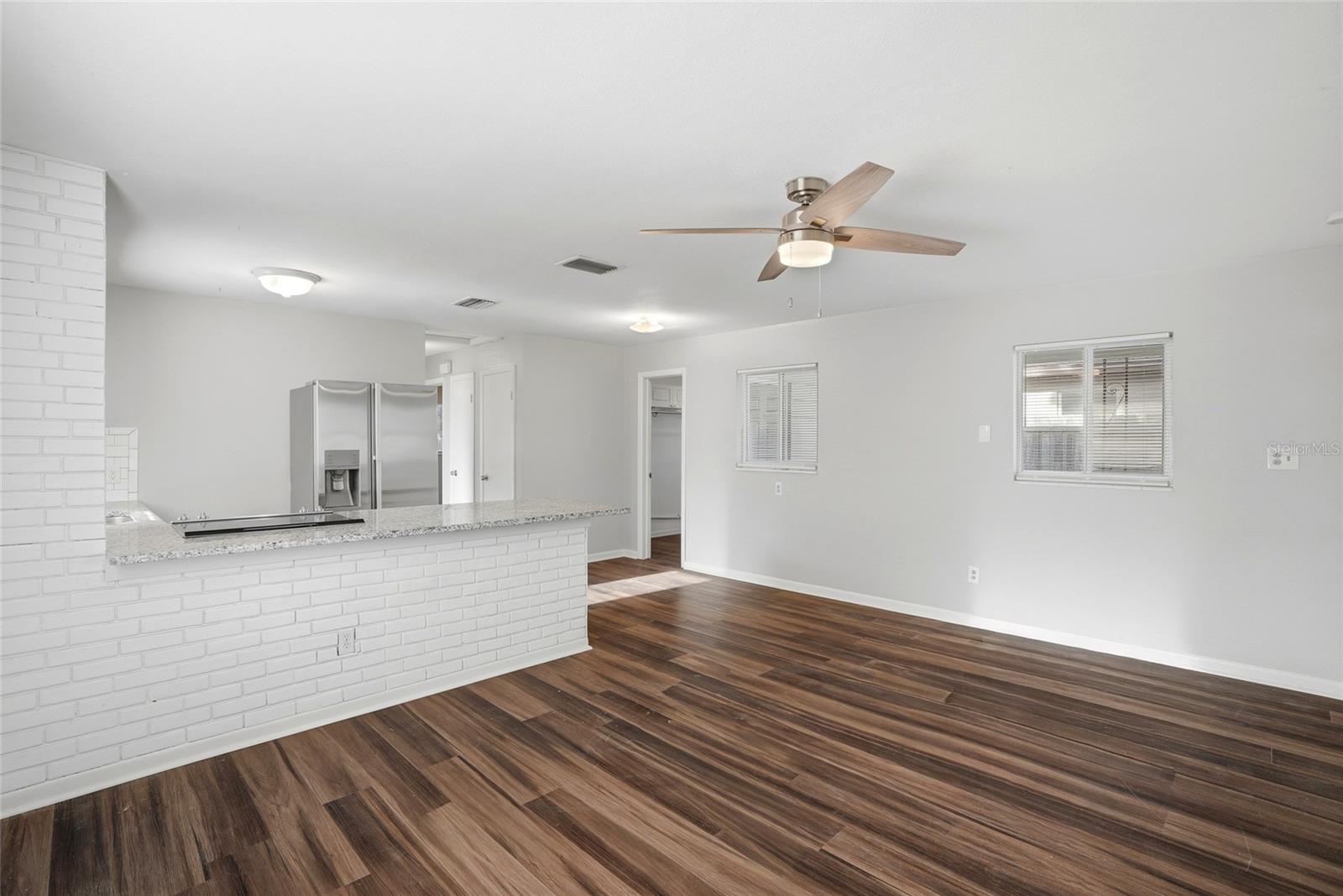 Image 5 of 34 For 5211 7th Avenue N