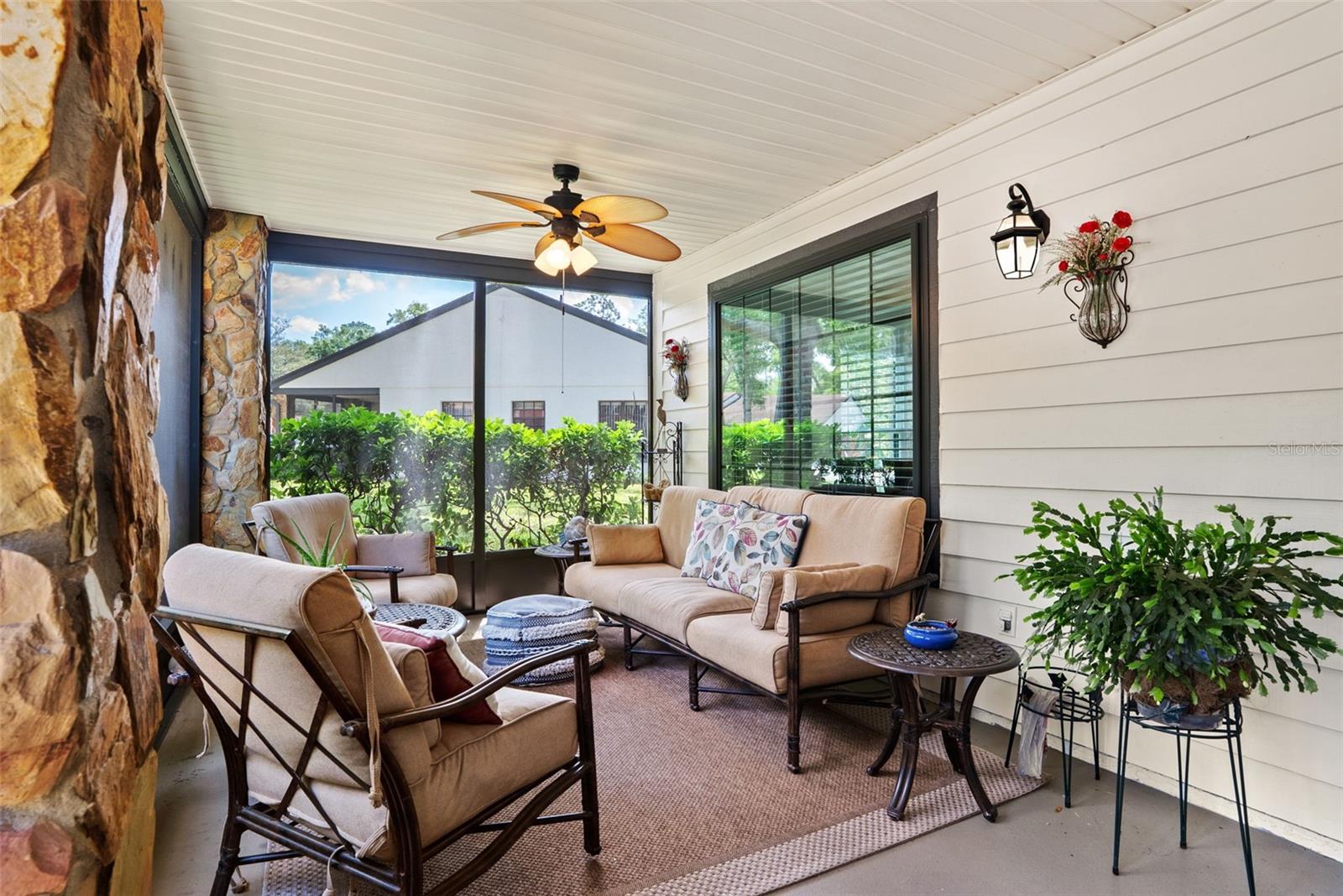 Image 4 of 45 For 2123 Sea Pines Court