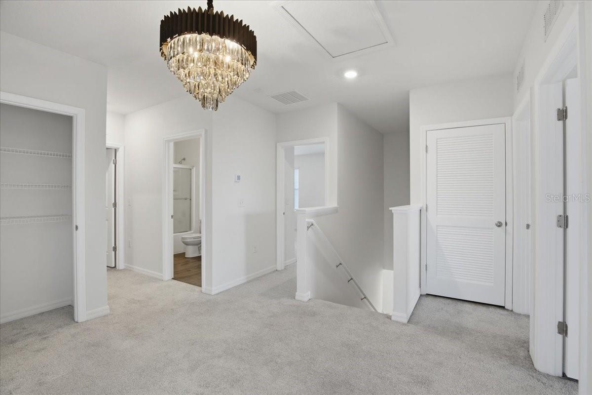 Image 24 of 51 For 3126 Suncoast Blend Drive