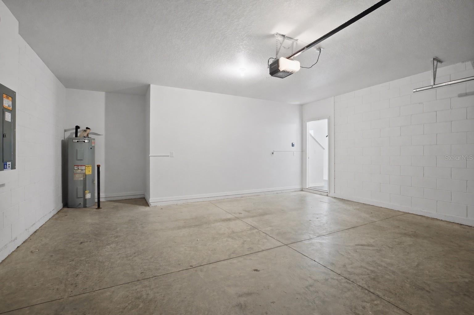 Image 49 of 51 For 3126 Suncoast Blend Drive