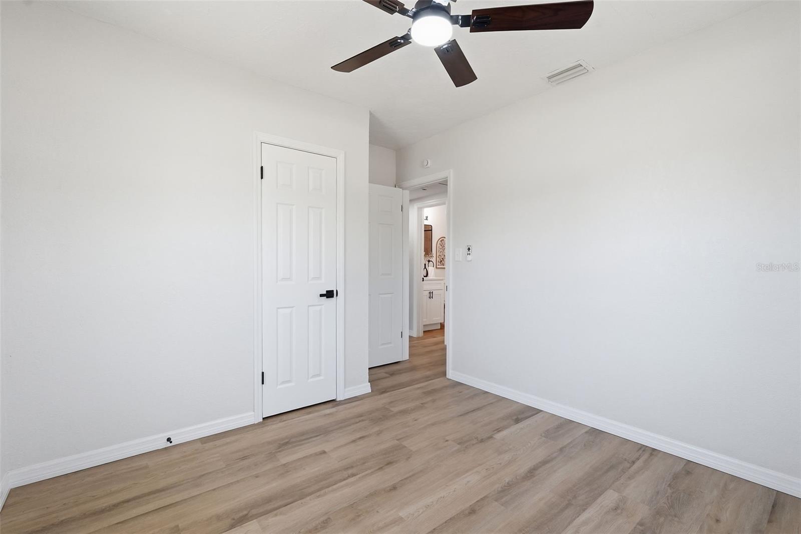 Image 19 of 28 For 1601 Stevensons Drive