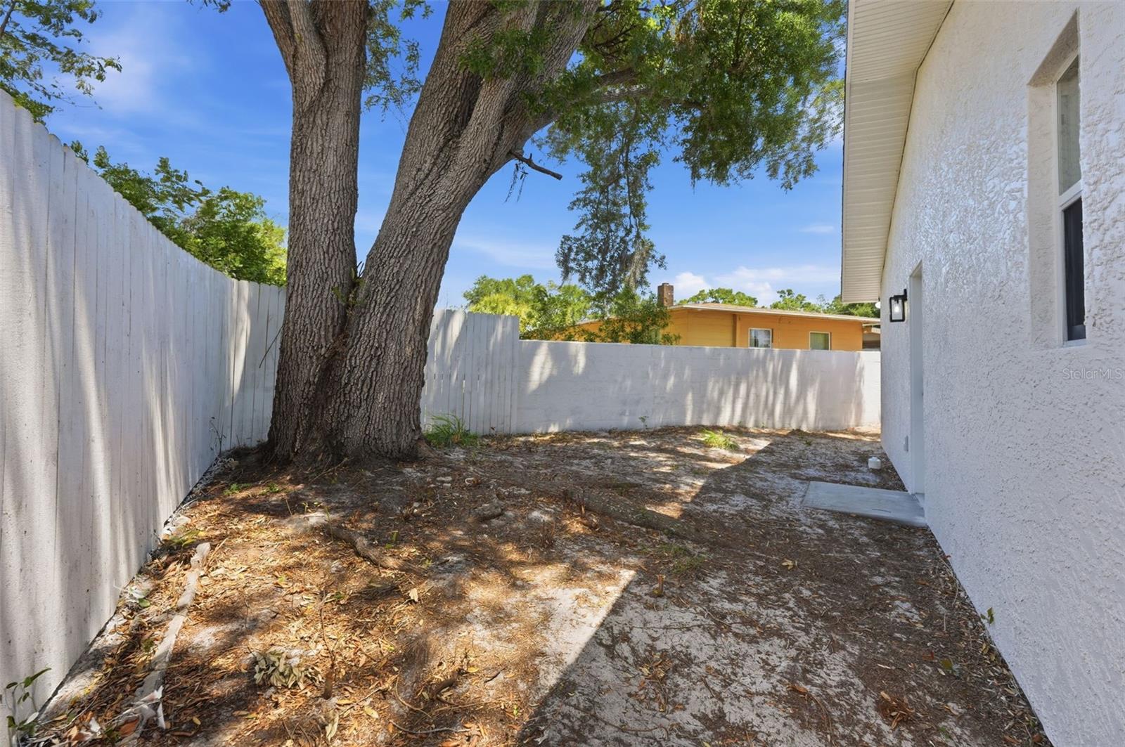 Image 25 of 28 For 1601 Stevensons Drive