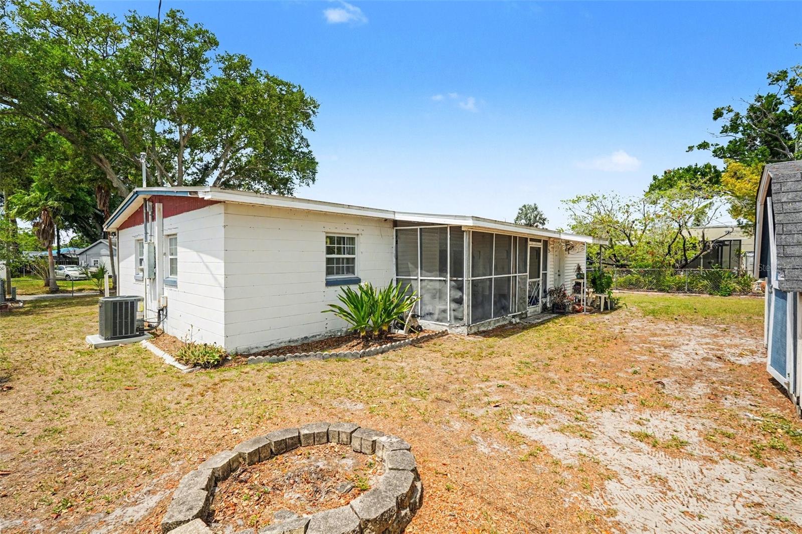 Image 26 of 39 For 7815 Woodlynne Avenue