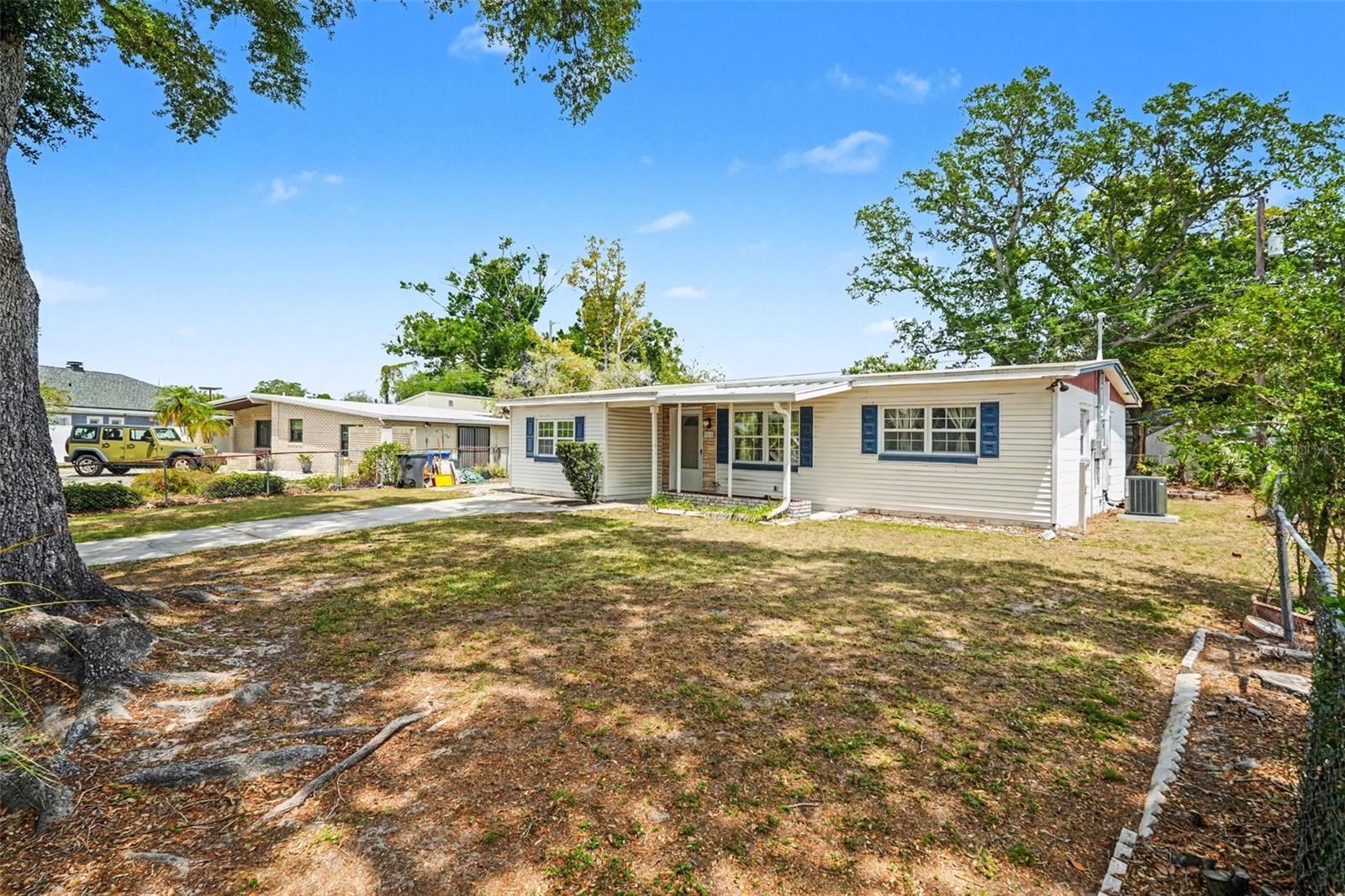 Image 28 of 39 For 7815 Woodlynne Avenue