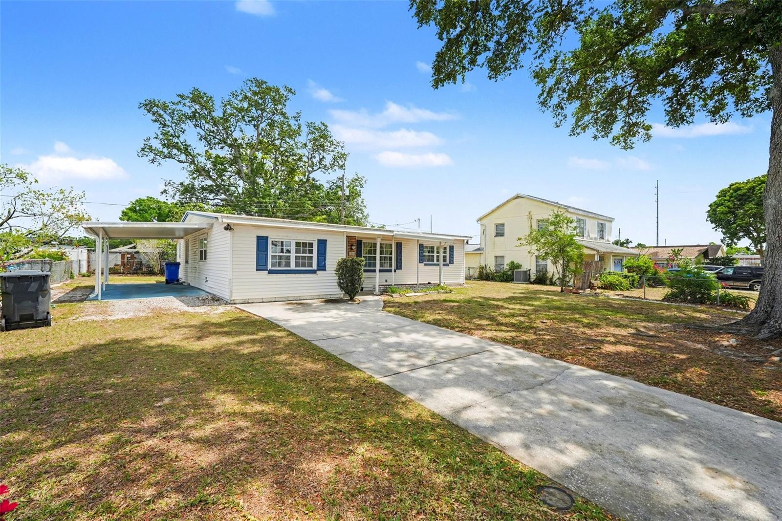 Image 32 of 39 For 7815 Woodlynne Avenue