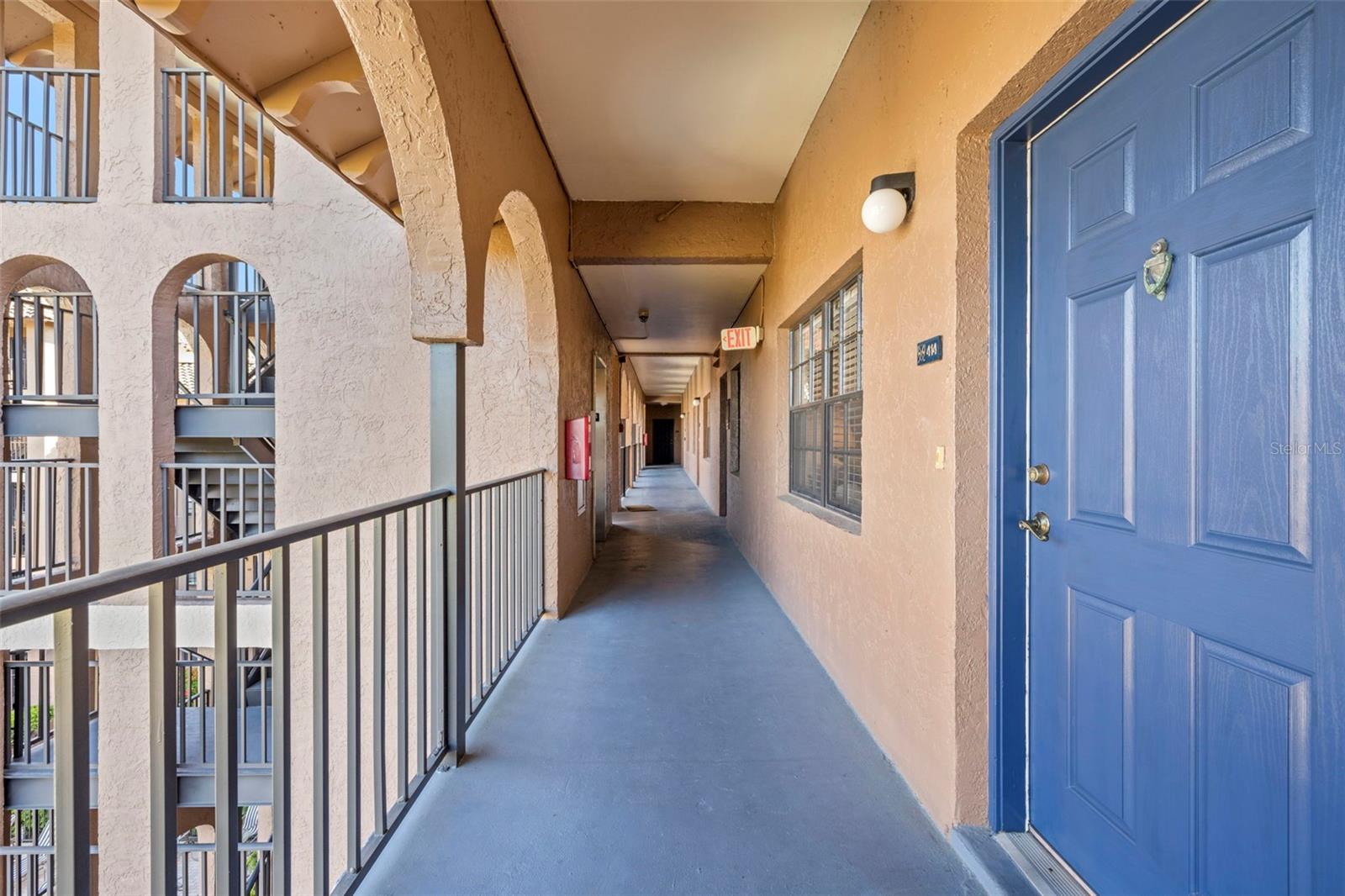 Image 23 of 29 For 6100 Gulfport Boulevard S 414