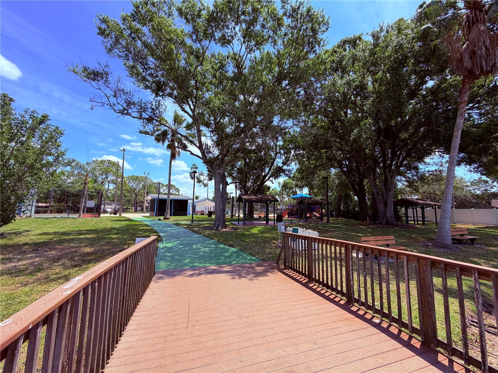 Image 38 of 57 For 129 Camphor Circle F
