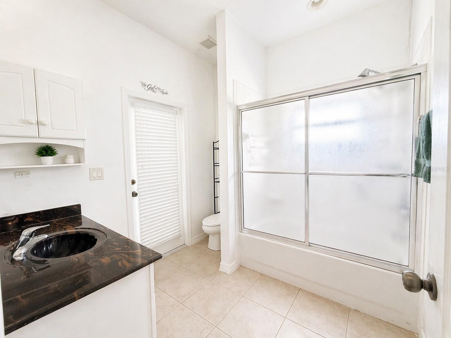 Image 16 of 23 For 1314 Emerald Hill Way