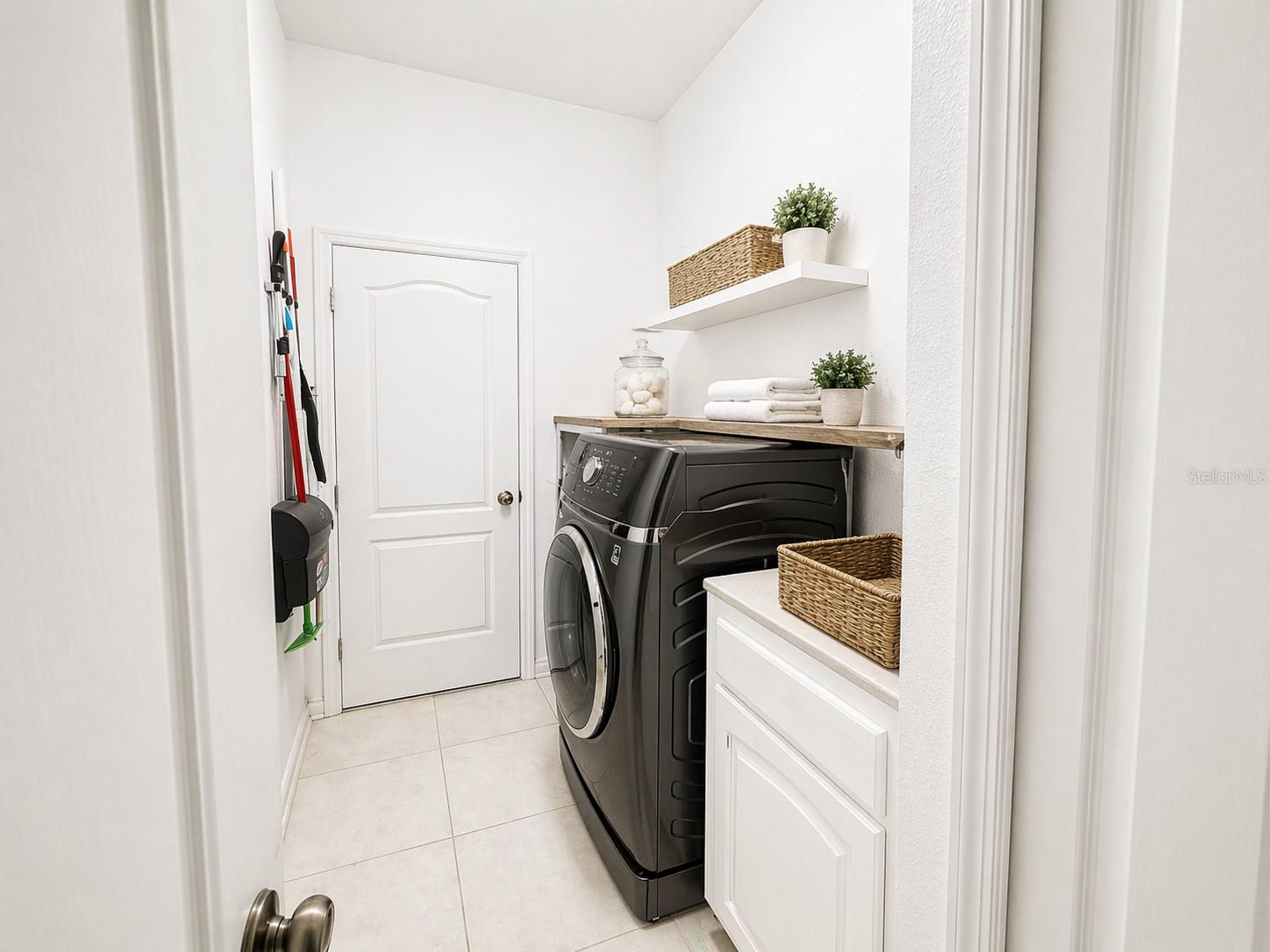 Image 21 of 23 For 1314 Emerald Hill Way