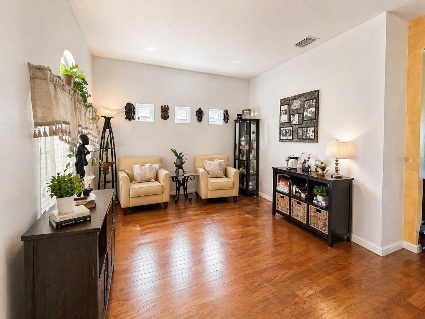 Image 7 of 23 For 1314 Emerald Hill Way