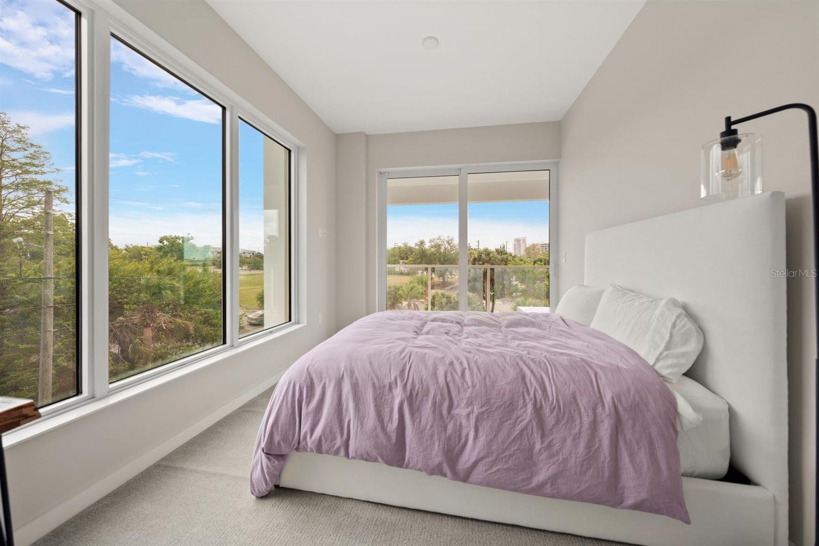 Image 12 of 38 For 900 Osceola Avenue 401