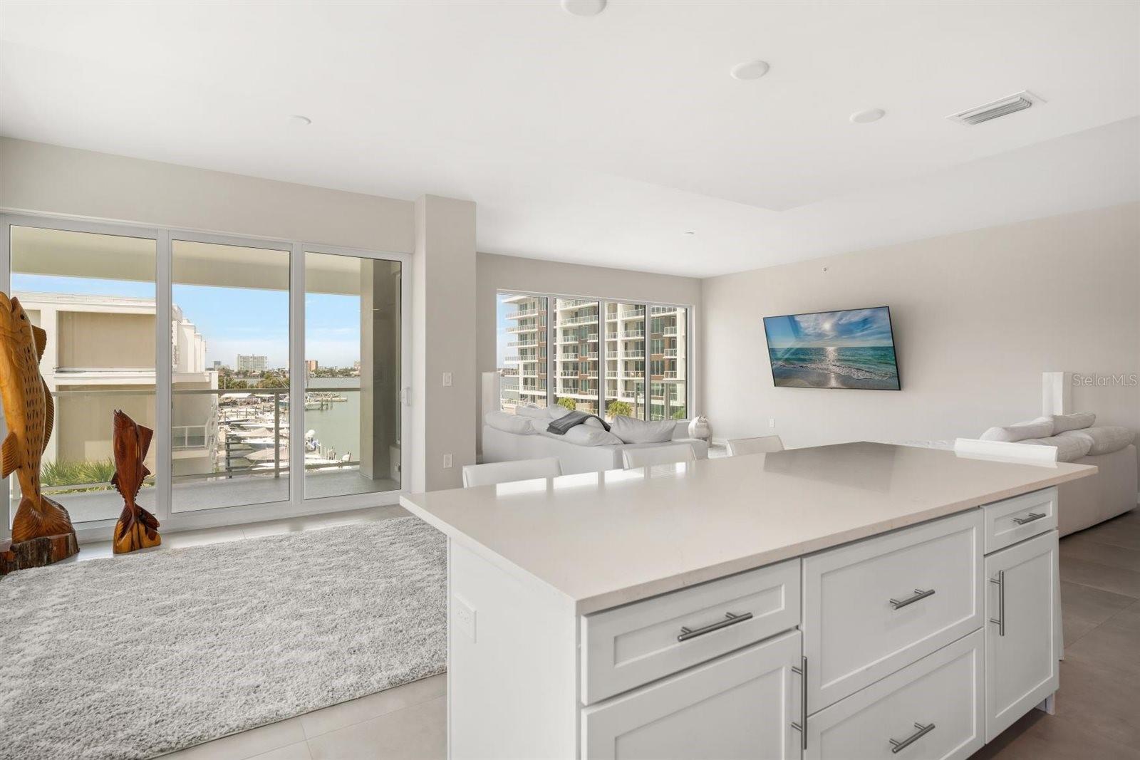 Image 31 of 38 For 900 Osceola Avenue 401