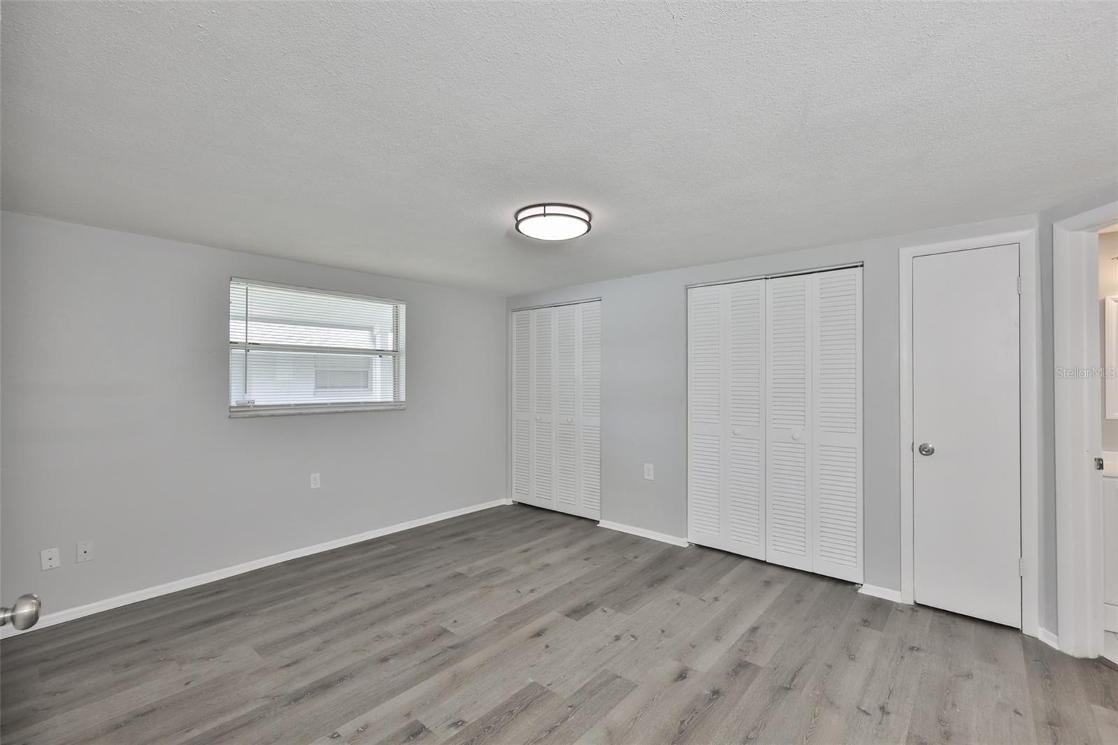 Image 18 of 32 For 5637 Golden Nugget Drive