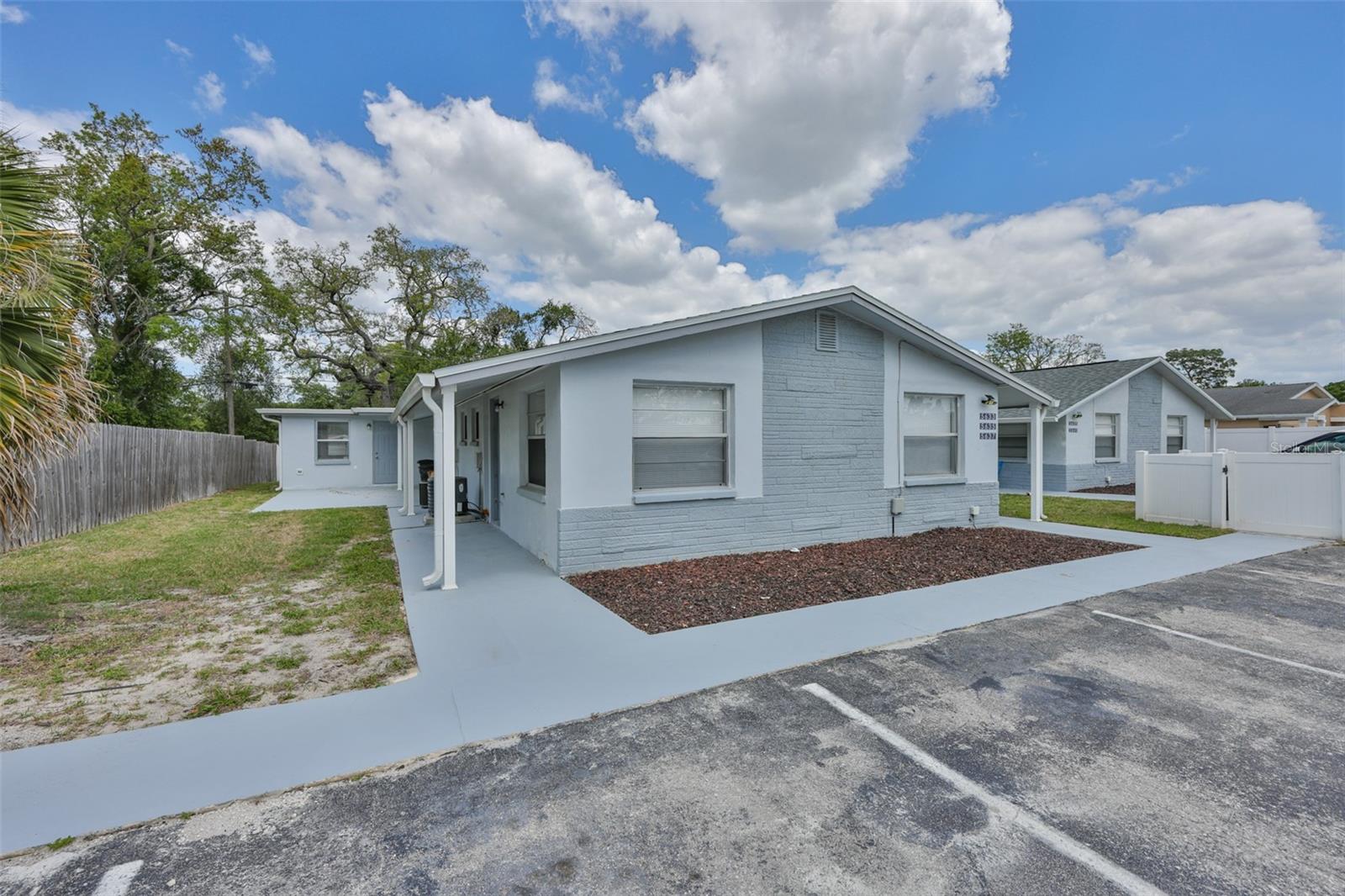 Image 23 of 32 For 5637 Golden Nugget Drive