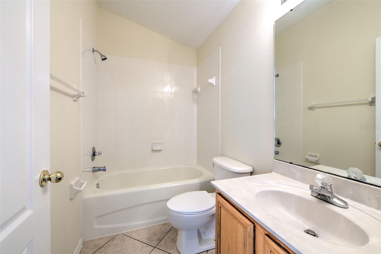 Image 21 of 34 For 27601 Baybrook Loop