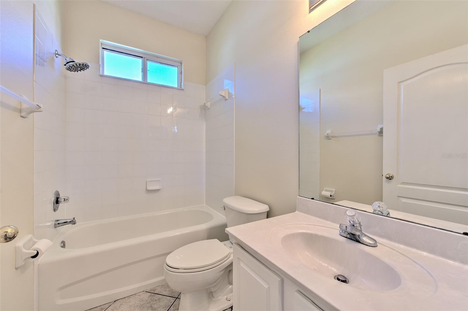 Image 9 of 34 For 27601 Baybrook Loop